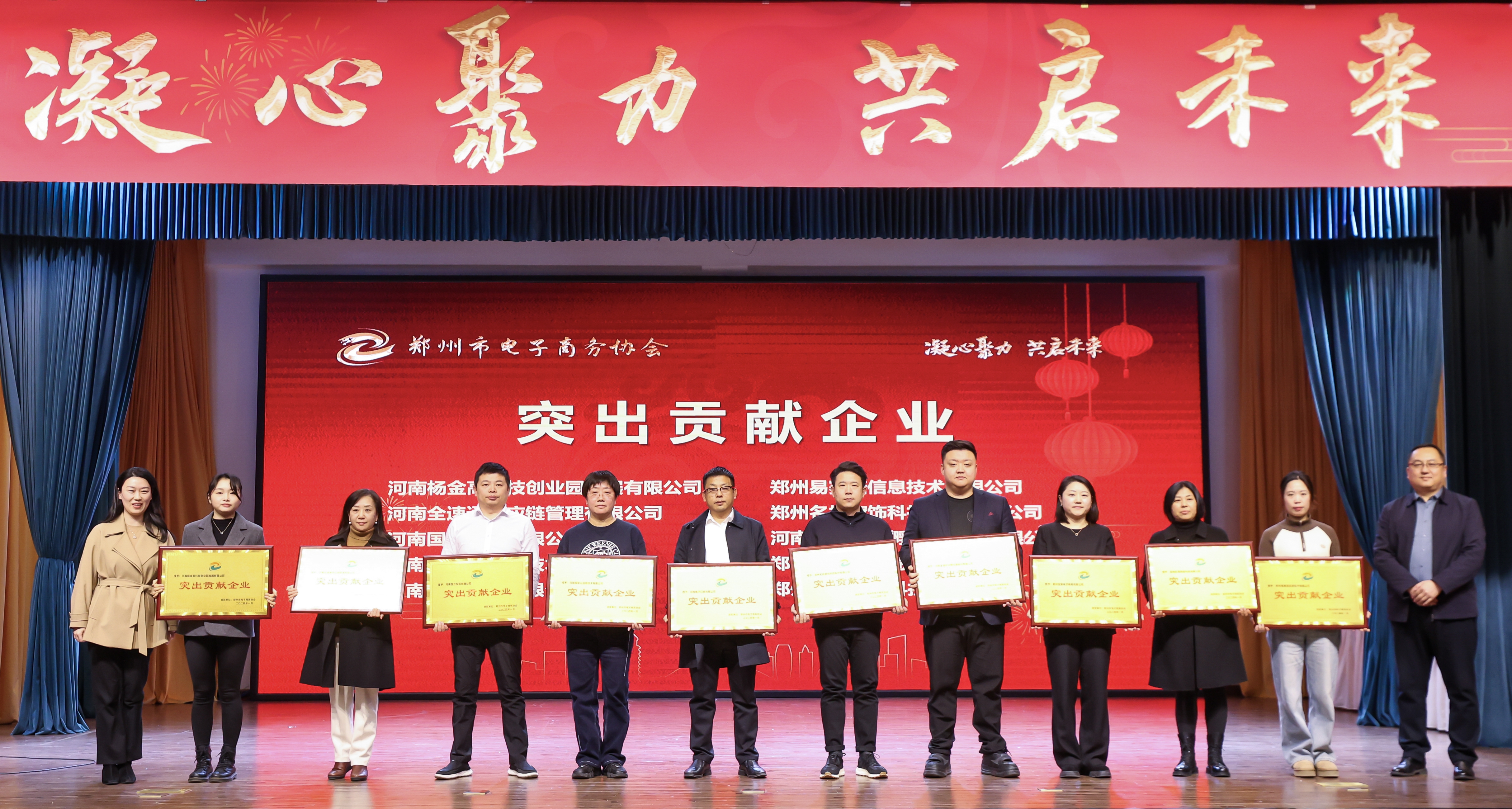 XPJ�ٻ�֣���е�����������ͻ��Т����ҵ������